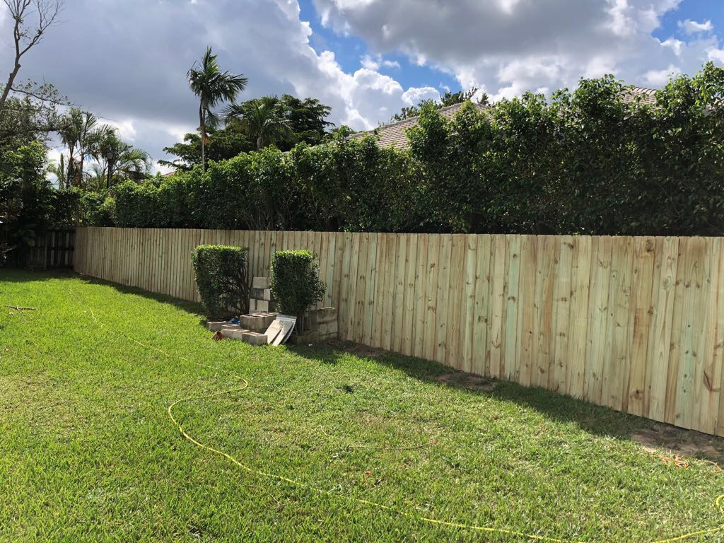 Houston top fencing company