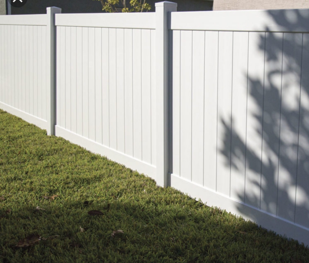 custom fence contractor Houston TX